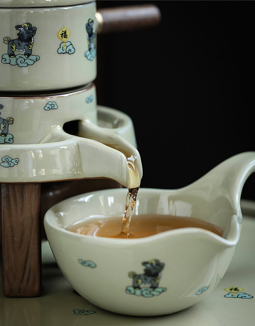 “Fu tiger“Gongfu Tea Set Creative automatic teapot