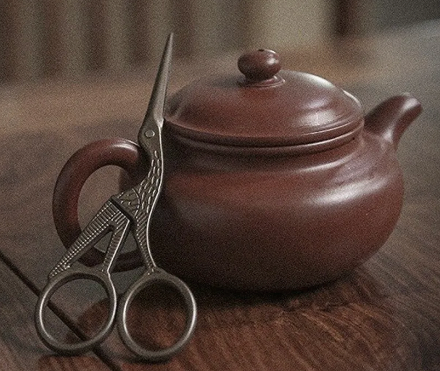 The Essential 10 Tea Accessories: Elevating Your Tea Experience