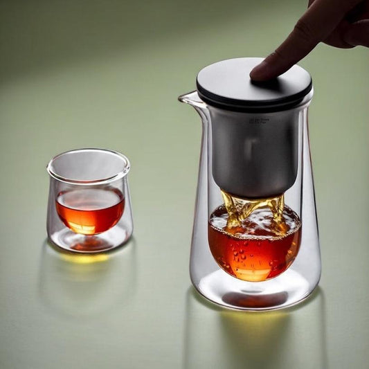 Elegant Magnetic One-Touch Tea Press Set: High-End Teaware for a Refreshing Brew