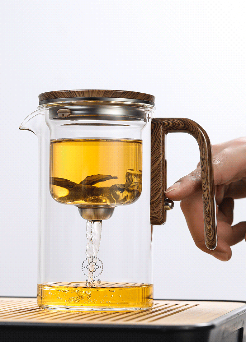 Glass Chineses Teapot with Tea Infuser & Magnetic Lid - water separation glass teapot