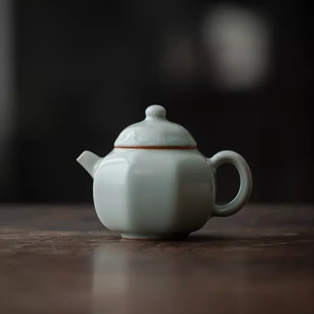 Ruyao Six-Sided Teapot with Ceramic Filter & Crackle Glaze - Crafted for Tea Connoisseurs